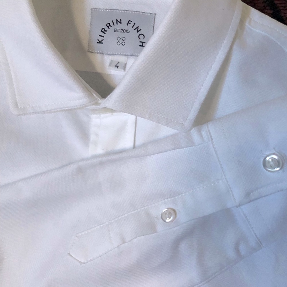 Never worn - perfect condition - size 4 - classic dress shirt -  spread collar